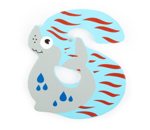 Puidust loomakujuga täht  "S"