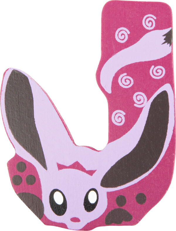 Puidust loomakujuga täht "J"