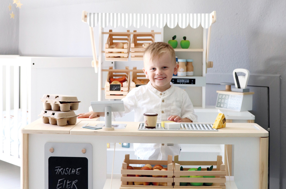 Puidust mänguköök: kuidas see arendab laste loovust ja kujutlusvõimet?